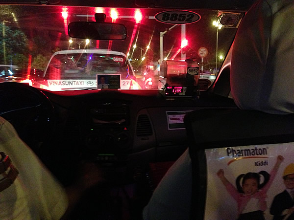 ホーチミン タクシー画像