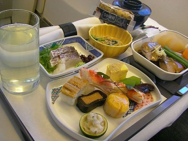 ユナイテッド航空 機内食画像